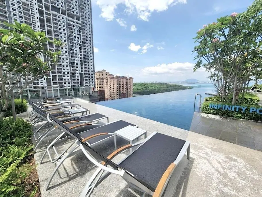 Urban Seaview With Infinity Pool, Luxury Modern Stylish 7Pax 3Bedroom 3Queen Jelutong 0*,