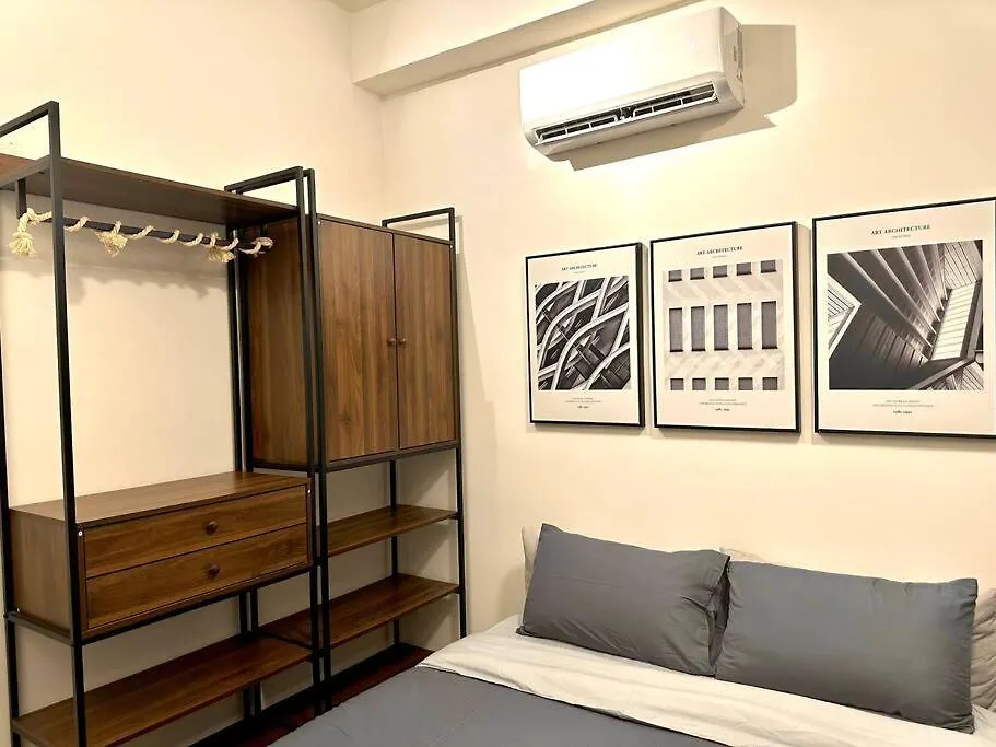 Holiday home Urban Seaview With Infinity Pool, Luxury Modern Stylish 7Pax 3Bedroom 3Queen Jelutong