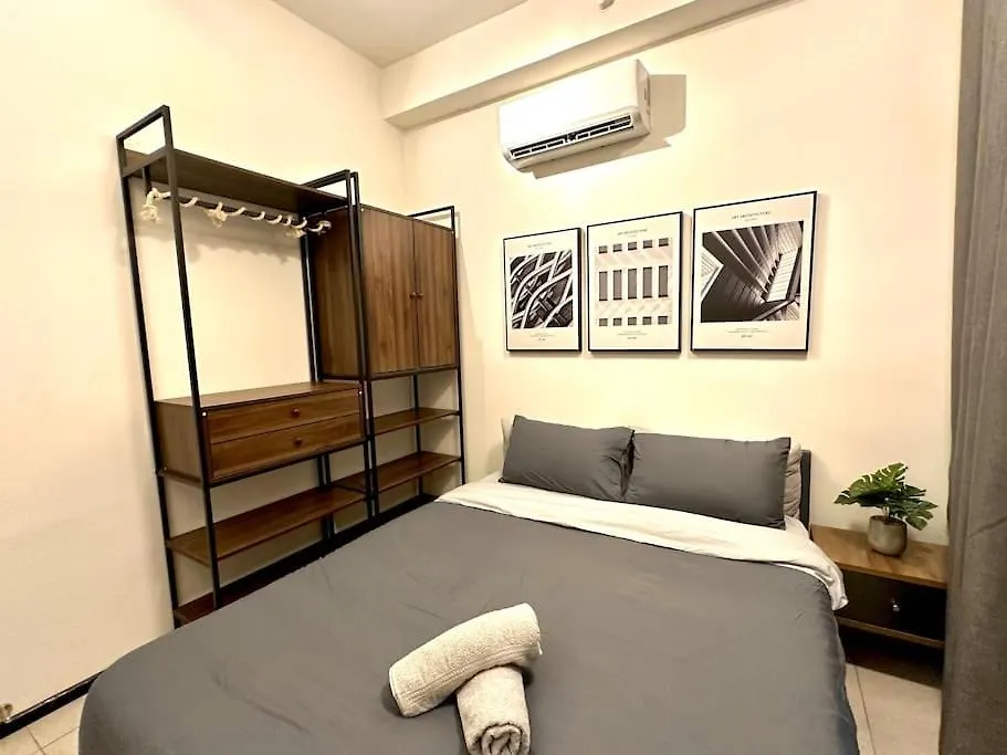 Urban Seaview With Infinity Pool, Luxury Modern Stylish 7Pax 3Bedroom 3Queen Jelutong