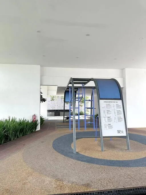 Urban Seaview With Infinity Pool, Luxury Modern Stylish 7Pax 3Bedroom 3Queen Jelutong Holiday home